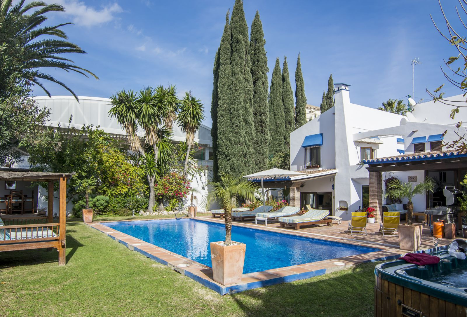 Milla de Oro, Marbella