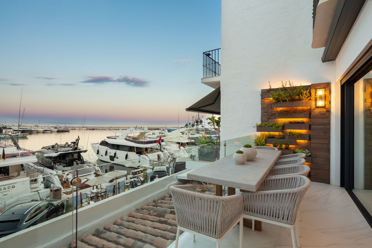 Puerto Banús